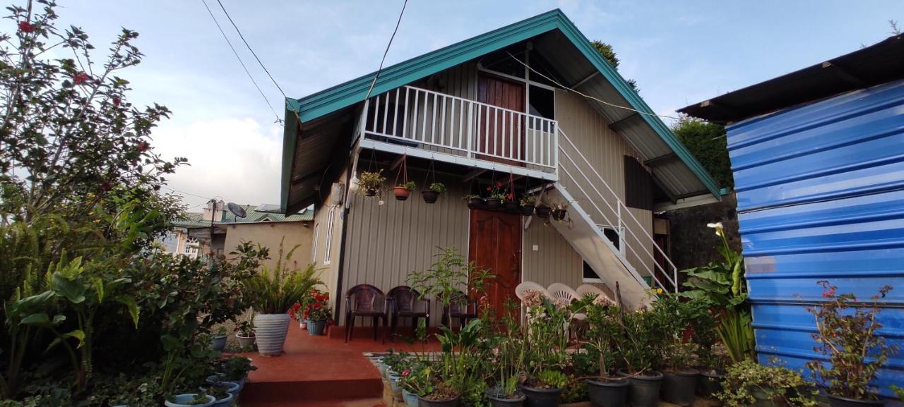 Townside Lodge 努沃勒埃利耶 外观 照片